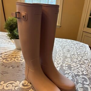 NWB Hunter Original Light Pink Tall Rain boots Size 9 US